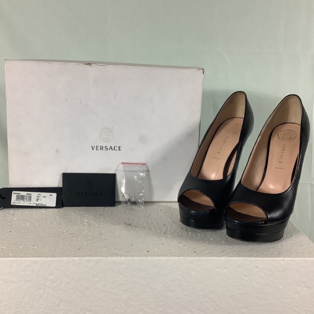 Versace Black Nappa Leather Peep Toe Platform Pumps DSL089S Medusa Heels 39